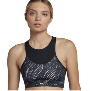 Nike Dry Fit High Neck Sports Bra Size Womens M